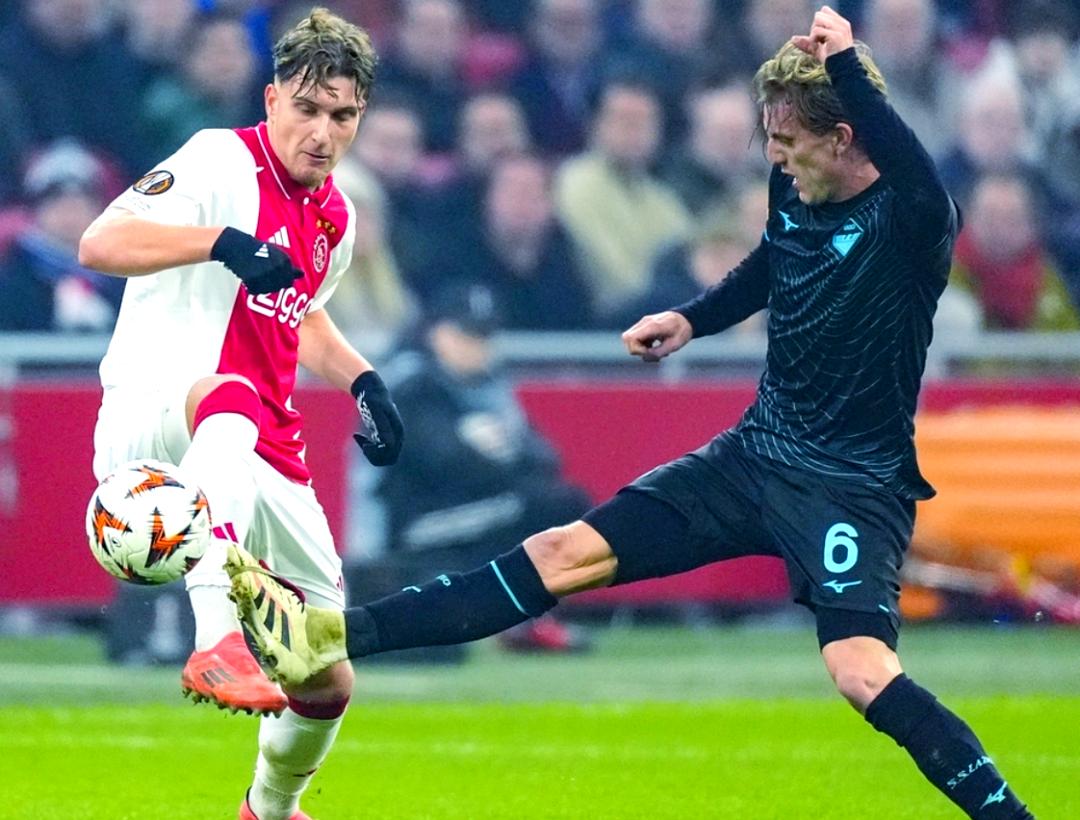 官方网站-关于NBA总决赛今夜攻防权衡密尔沃基雄鹿刷新队史纪录备战欧联，这一次真的拉齐奥窗口期完成体检的信息